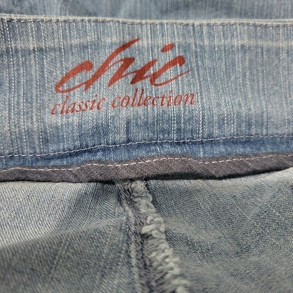 Chic Classic Collection Pull-On Straight Leg Jeans Size 18 NWOT - Picture 6 of 10